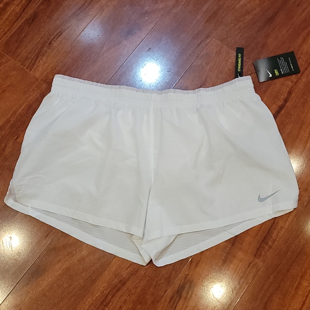 NWT plus size XXL Nike running shorts